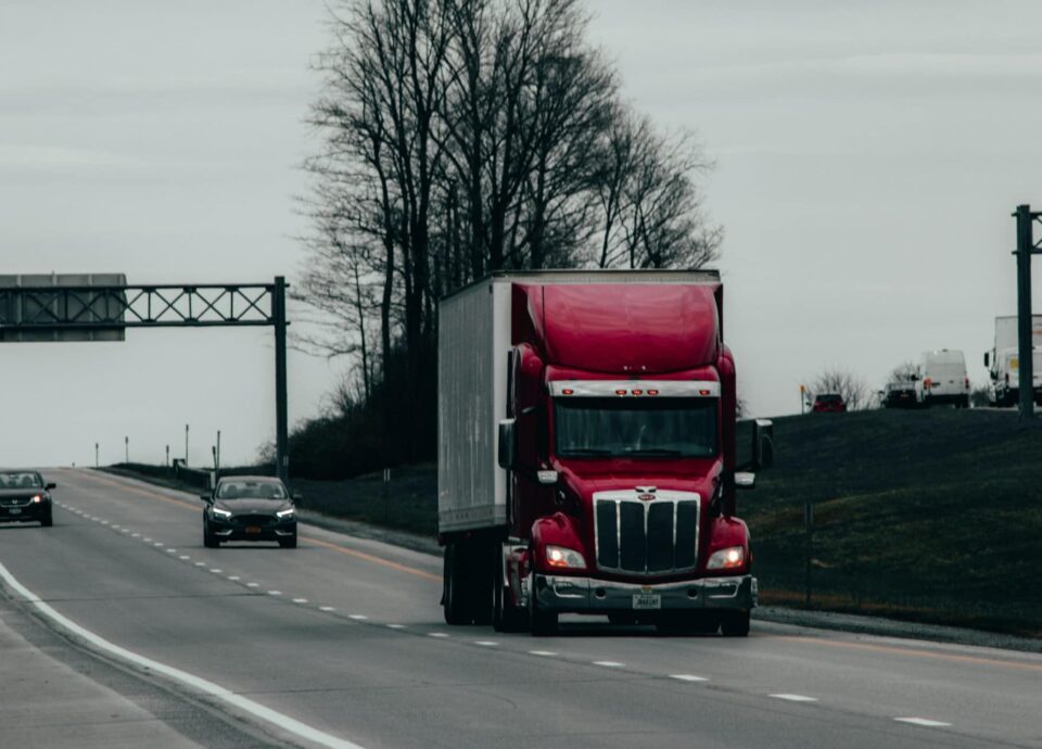 Is Green FTL Trucking Services in GTA